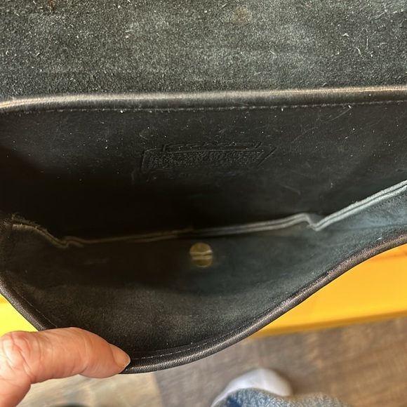 Coach Vintage Willis Top Handle - Picture 7 of 14